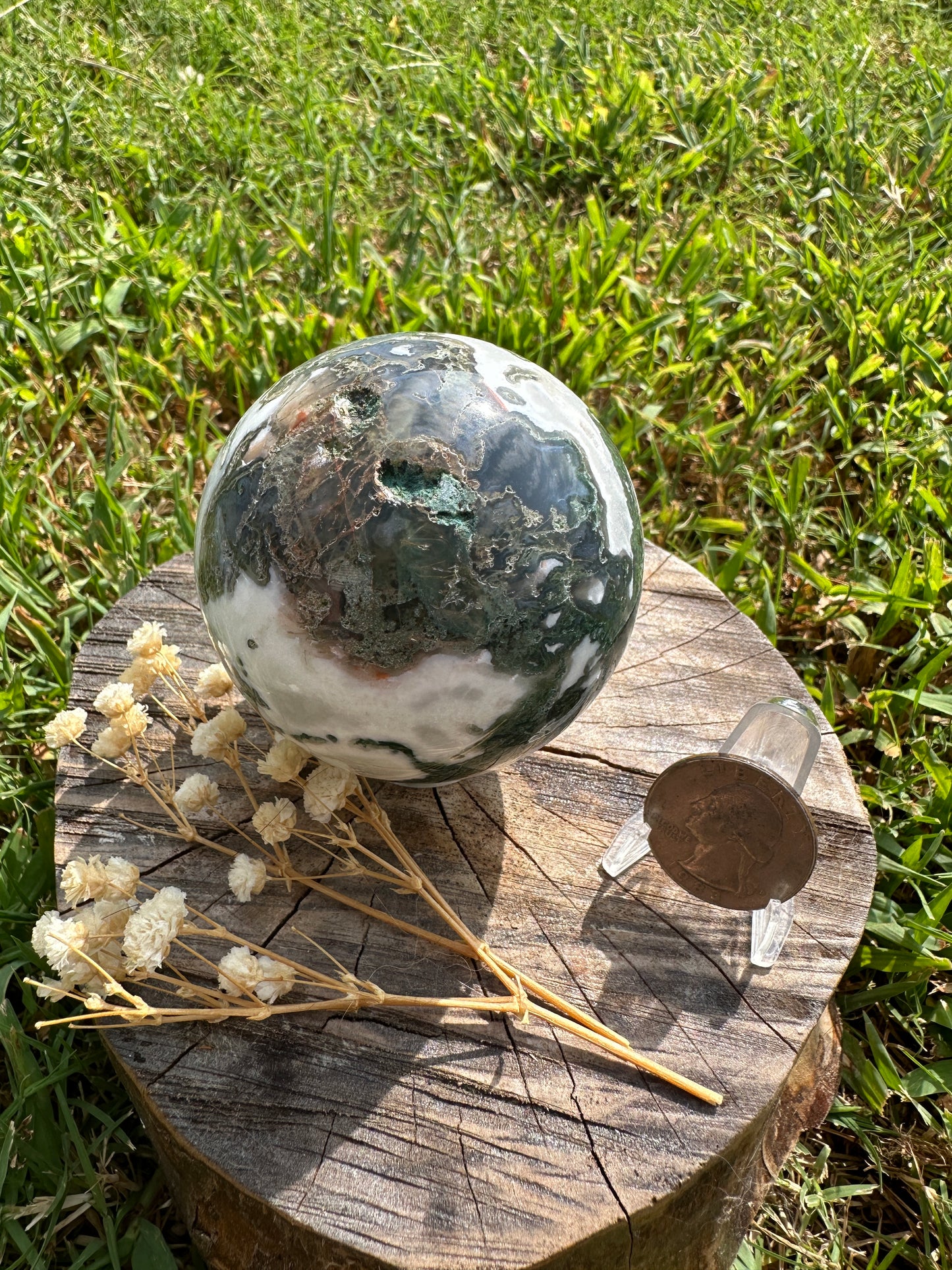 Moss agate sphere with druzy