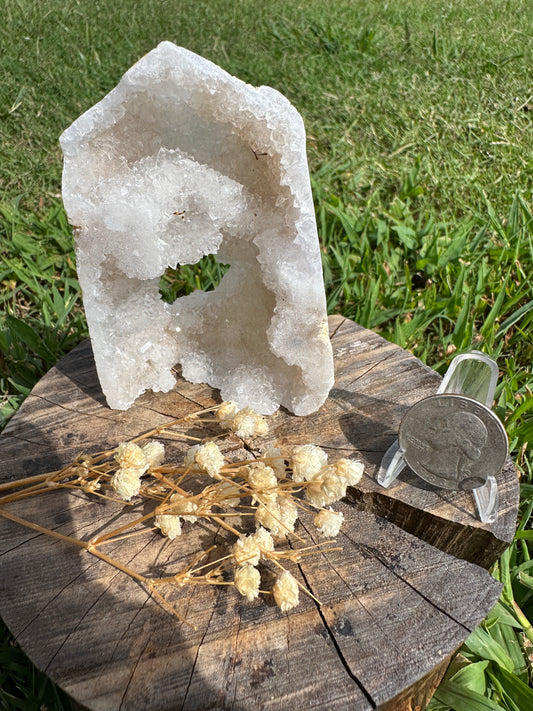 Quartz druzy geode tower