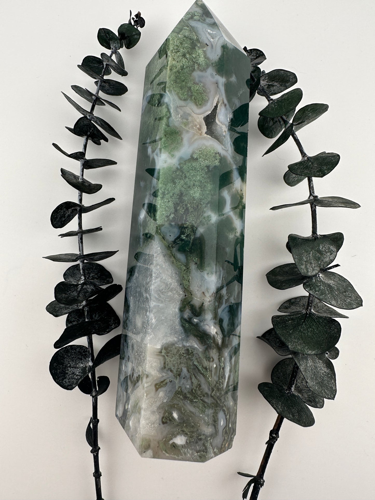 6.5in big moss agate tower