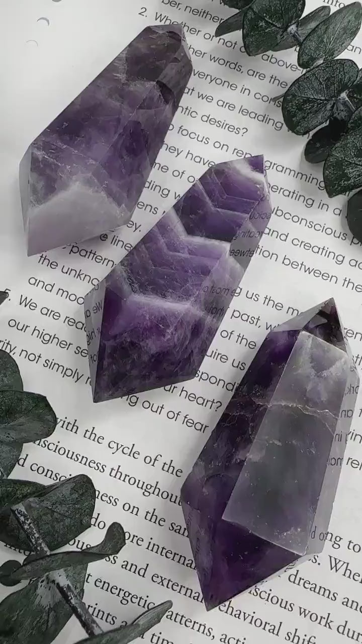 Double terminated amethyst, DT dream amethyst, chevron amethyst double point