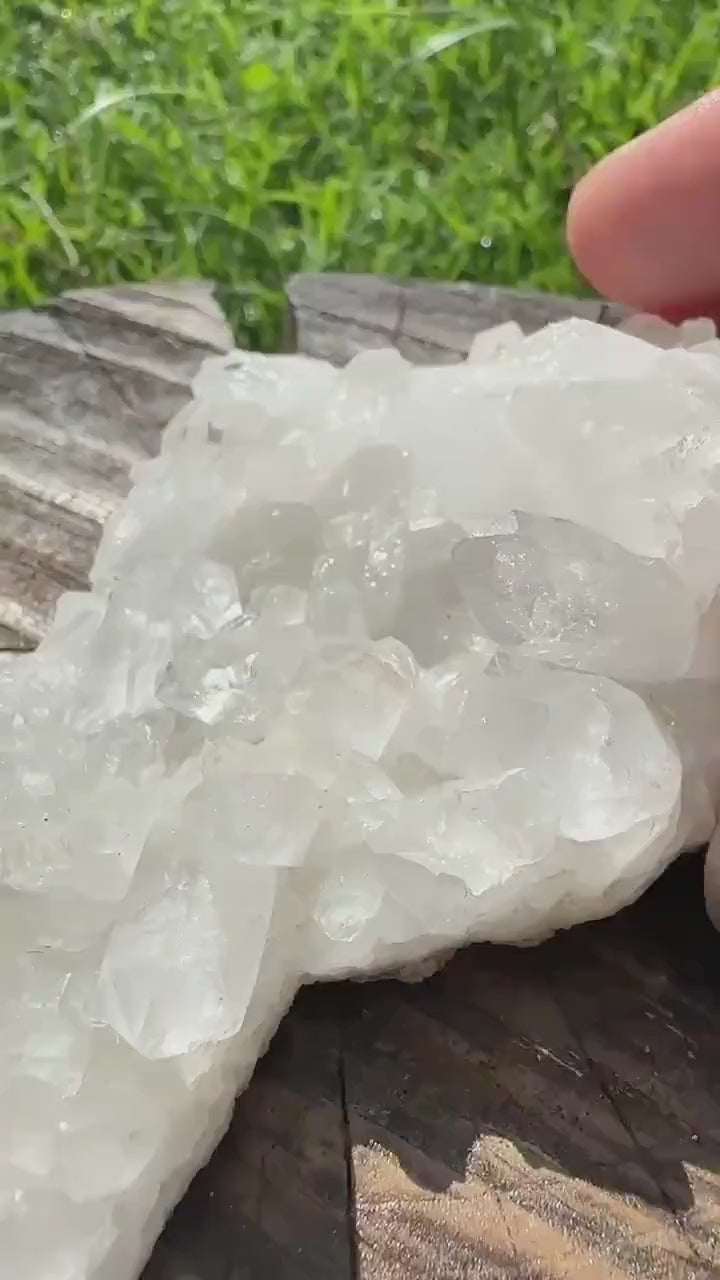 Arkansas quartz Crystal cluster A, quartz specimen, clear quartz cluster