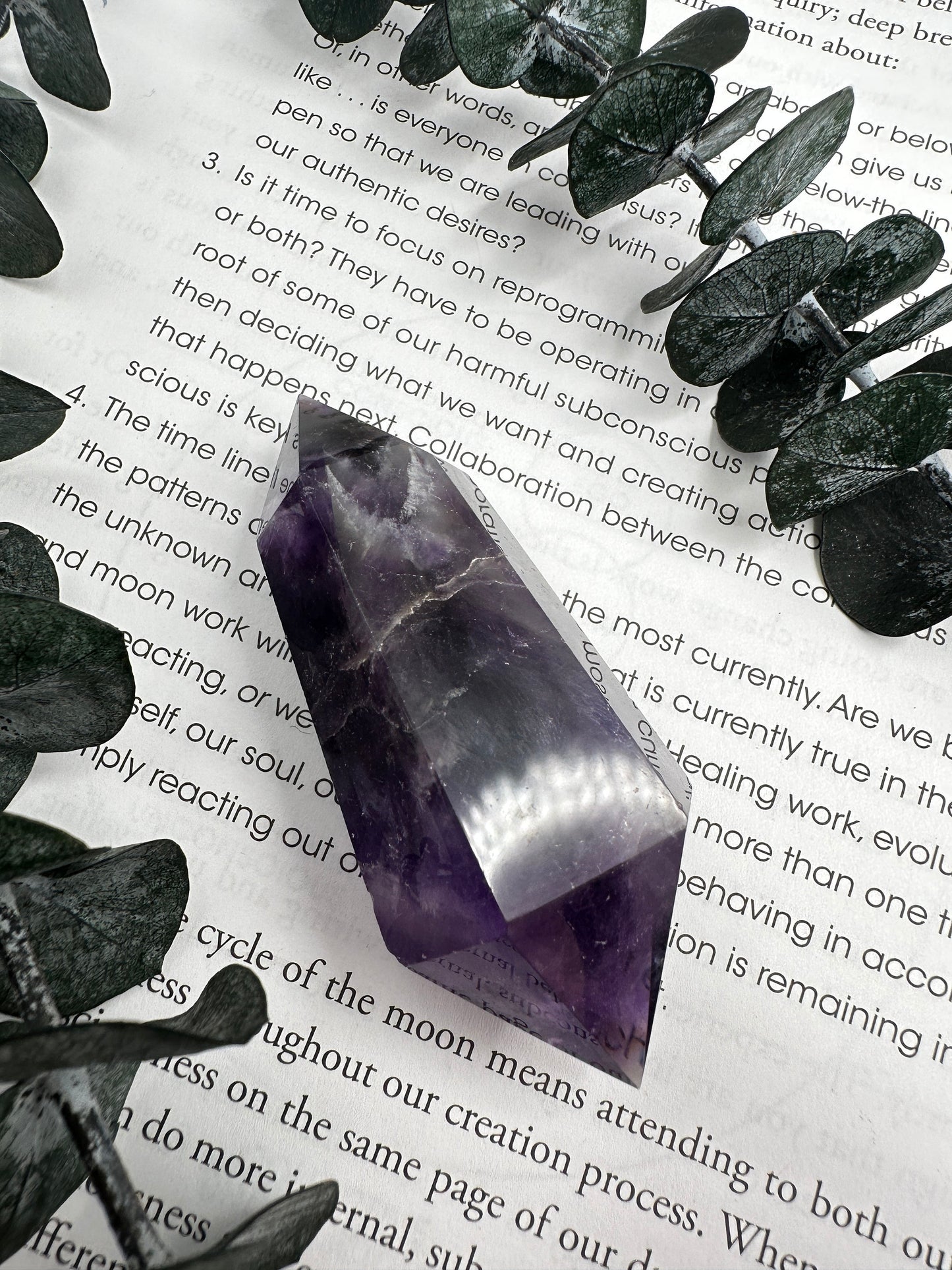 Double terminated amethyst, DT dream amethyst, chevron amethyst double point